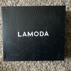 LAMODA slick knicks